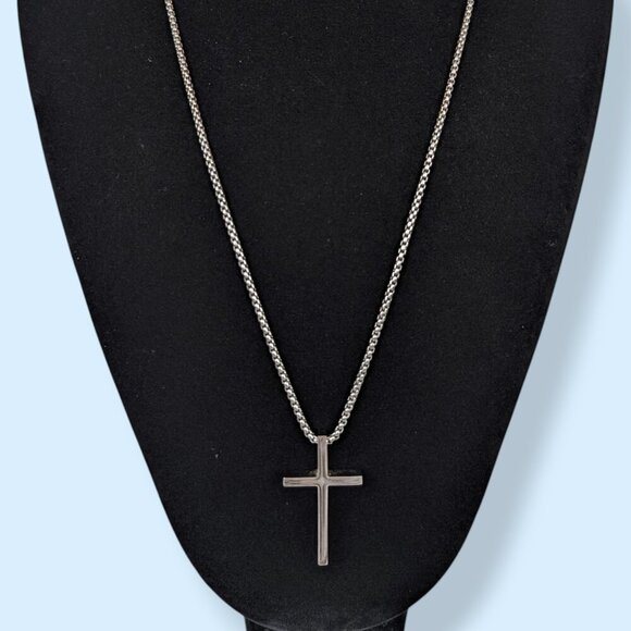 Edforce Stainless Steel Cross Pendant Necklace - Picture 1 of 6